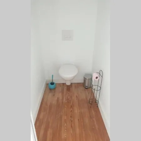 équipé 1 à 8 Personnes Modulable Lire Hôte * Montfarville