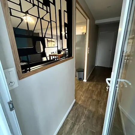 Villa équipé 1 à 8 Personnes Modulable Lire Hôte *