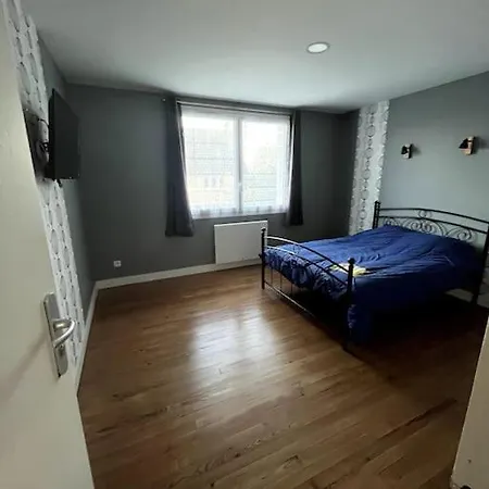 équipé 1 à 8 Personnes Modulable Lire Hôte *