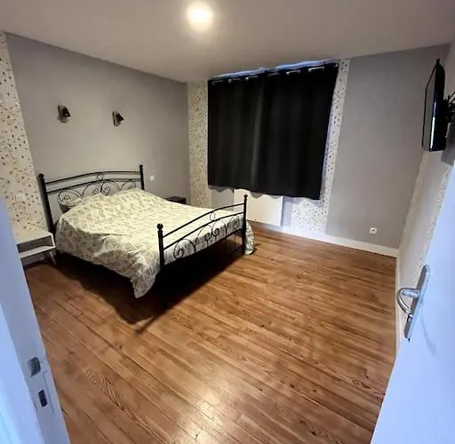 Equipe 1 A 8 Personnes Modulable Lire Montfarville